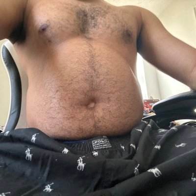 22 y/o Gainer/Bloater Wanting to meet new people and have some fun 😏😩
