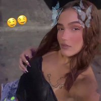 Isabela (@isabelaflore22) 's Twitter Profile