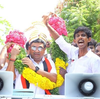 DMK - Politician 🏴🚩 Event Organiser 
மதுரை மத்திய தொகுதி 😃 @ptrmadurai அமைச்சர் அண்ணன் PTR பழனிவேல் தியாகராஜன் வழியில் 
 #PTR 👑  🏴🚩