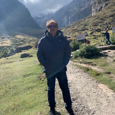 veduvedanta's profile picture. 