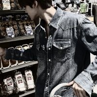 จีบจ้าวเถอะค่ะหน้าตาไม่ได้เเย่เเค่ติดเหล้า (@chxofxh) 's Twitter Profile