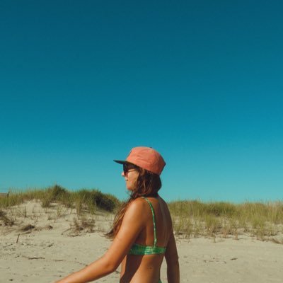 EmilyAymond's profile picture. 