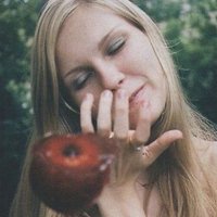 lana 🍓 (@hyejukalz) 's Twitter Profile