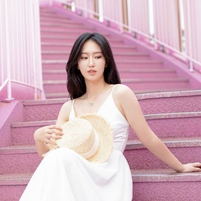 airi144895's profile picture. 