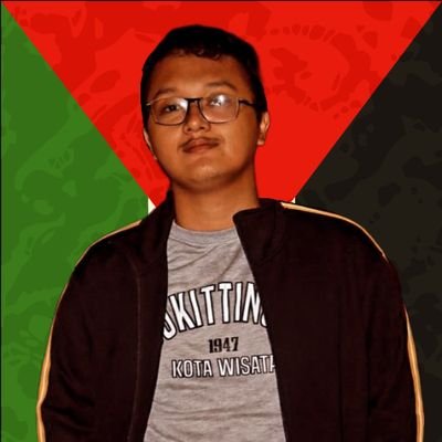 日系四世のインドネシア人、18歳の高専3年生
モモノフ

NasDem党所属
#restorasiindonesia
 #freepalestina #AllinAnies