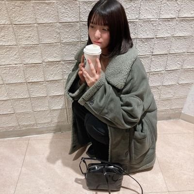20代中盤|せーよくが宇宙|おじさん大好き|DMでおな動画とか送りつける癖あるので嫌な人はフォローしないで。※お金の関係興味ないのでそういったお誘いのDMスルーします