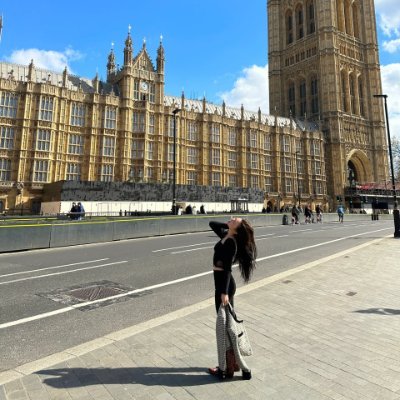 sureshpantus's profile picture. Coffee lover, bookworm, and aspiring writer. Let's share stories and sip coffee together! ☕️📚🖋️