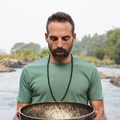 solosetups's profile picture. Certified Framer Expert ⚡ | Exited Founder | Building Plugins & Components | Entrepreneur & Yogi 🌿 | Author of 2 Books | Business Coach for Startups