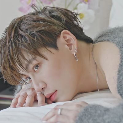 guolichenbp's profile picture. 