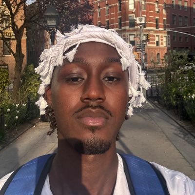 eImojtaba's profile picture. singing is first and foremost, it's a God-given talent that i'm grateful for..her thing is something different