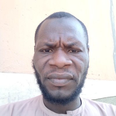 muslima18139265's profile picture. Simple