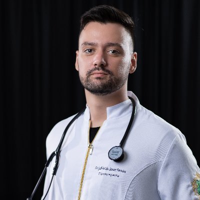 Estudante de fisioterapia 8/9 🐍 ⚡, amante dos E-sports. @corinthians