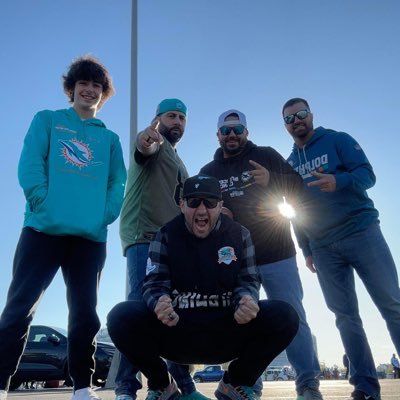 Dave of “Dolphins Fans of Southern New England”. Season ticket holder since ‘16. Purveyor of “A Beautiful Morning” videos and local radio prank calls.