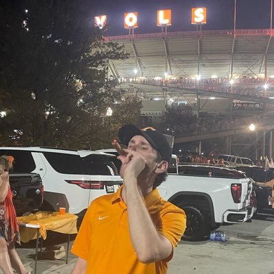 There’s always money in the banana stand. Proud VFL. Tortured DC fan.