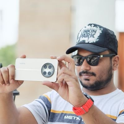Tech enthusiast | Explorer of creativity | Photography lover | 📱 | Always chasing the next adventure | Let's connect! ✨ #TechLover #RealmeCommunity