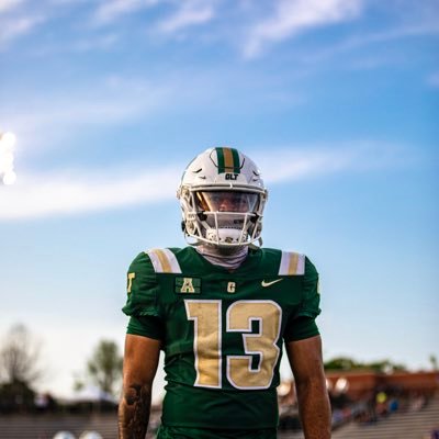 5’11 190 Wr 3 years of eligibility