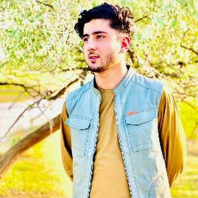 munirrasoli65's profile picture. 