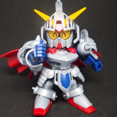 主にガンプラ関係つぶやきます！興味ある方気軽にフォローお願いします( ´∀｀)無言フォロー大歓迎✨特に好きなシリーズはSEEDです！最近SDシリーズや30MSもやってます☺️