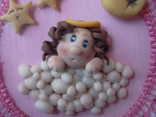 PrincesHandmade's profile picture. An Italian girl born in a night of February of a leap year, under the sign of the Fishes... moody and stubborn! I love creating with cold porcelaine!!