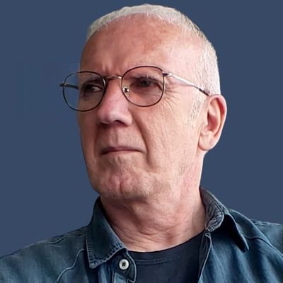 cazhareketi's profile picture. Salı 21'de, Çarşamba 14'de JoyJazzRadio 'Old School'dayım
📻➡https://t.co/kx1hUkGWlK ➡https://t.co/zVpzpRI83E