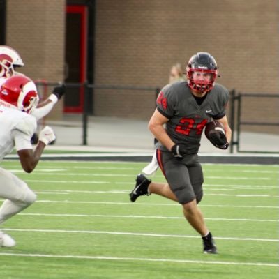 Faith, Family, Football CO/25 RB @UnionFootball|5’10” 215|40 4.49| 3.1 GPA.
 ☎️ 704-438-5540 
HC @coach_fred NCAA ID #2207599921