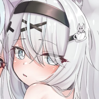 きつねです。 VRCID:ふぉにい 💍:@cappucci_VRC アイコン=ぽてぽてぽて🥔 🛒ショップ:https://t.co/VZQEWpyklM