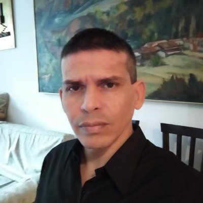 stpc76's profile picture. C.C. GRAN BAZAR CENTRO Mini Local ML-66 Planta Alta. 
Calle Comercio entre Av. Carabobo y Av. Montes de Oca
2001 Valencia Edo. Carabobo. Venezuela