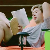 ✧Centro de formación profesional Kim Namjoon✧ (@_goldenbones) 's Twitter Profile