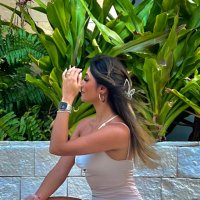 pari (@pariisays) 's Twitter Profile