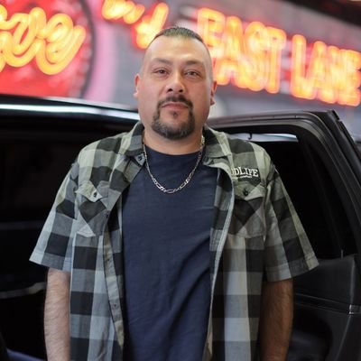 Papi69221's profile picture. 