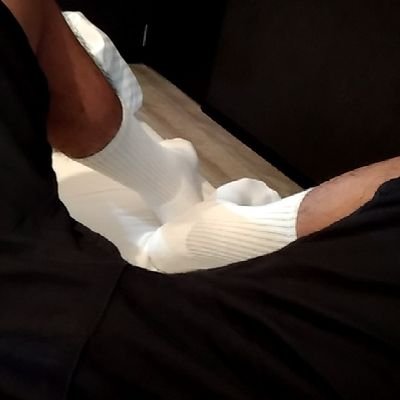 qaz70206's profile picture. 白襪 Hi~