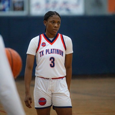 C\O 25’ point guard | Tyler High School GBB | Tx Platinum S40 17u | 3.9 GPA | 103%