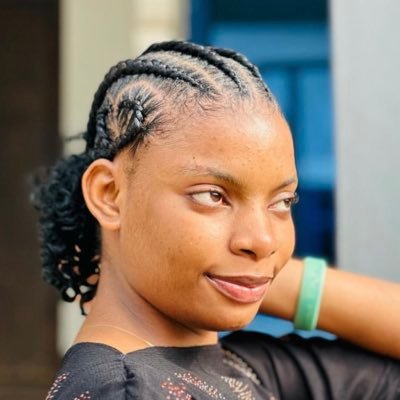 OmoremiD's profile picture. Finding strength in my own company. Introvert by nature, empath by choice. 

🩶🫶🩶