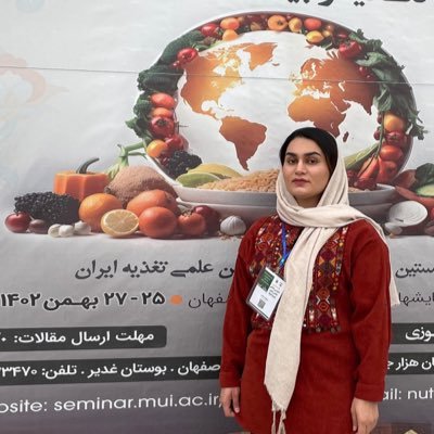 دانشجوی تغذیه و رژیم درمانی  دانشگاه علوم پزشکی شیراز