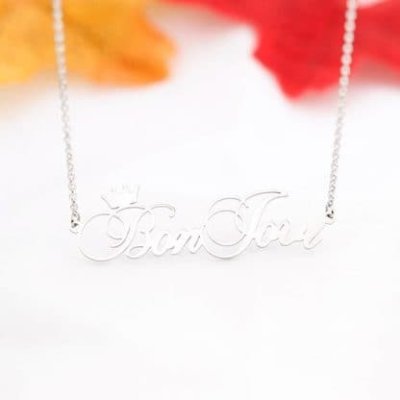 Gift yourself or people you love this custom name necklace