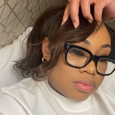 ohsteffff's profile picture. 