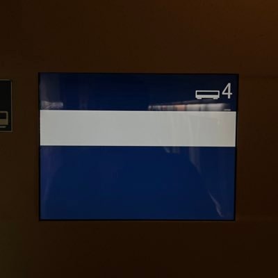 iirvinee's profile picture. 