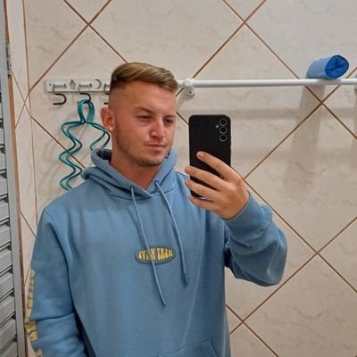 ♒