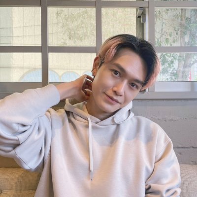 Wen1249's profile picture. 幅広くB2BのUnrealEngine/Omniverseの仕事しています。仕事の合間にゲーム開発。
・3D Art Director(https://t.co/rMtiwjqXIp)
・Indie game developer(https://t.co/c0ExLYDSjj)