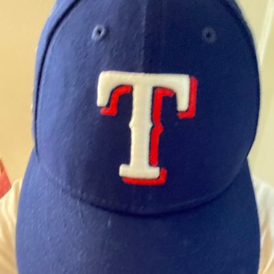 Born and reared in a North Texas small town. Been in H-Town area for over 23 years but I ALWAYS root for Cowboys, Mavericks, and Rangers.  Husband and father.