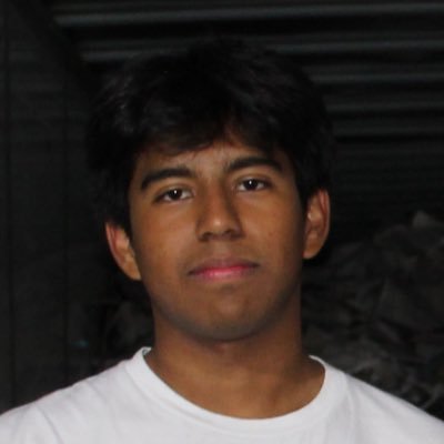 diegoperdomoaq's profile picture. @wlrn intern | formerly @latinousa @freshtakefla @atrium_magazine @thealligator