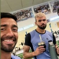 mi mamá me dió la vida,metilli ganas de quitarmela (@elchinoenbottom) 's Twitter Profile