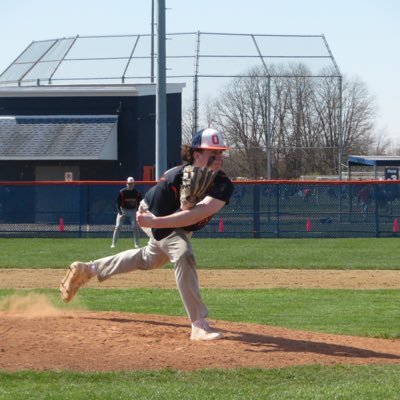 Student Athlete~ Esp Black 16u (LHP, 1B) L/L ~ Oswego High school ~6’3 nolanh99@icloud.com