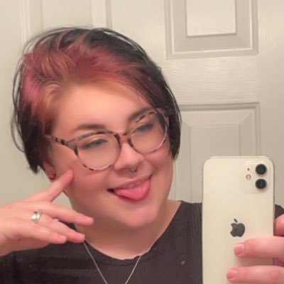 “Swallow your shoes and your car keys”? Roll constitution, bucko~ 27 | genderfluid | pan | AudHD