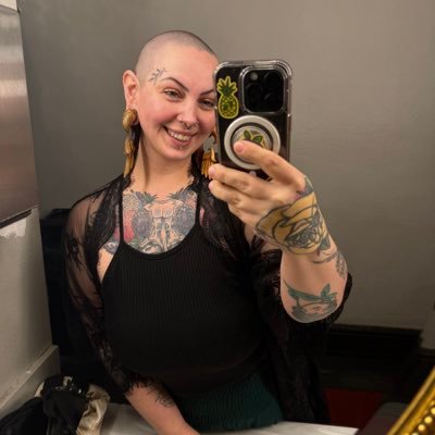 sweetmeatsugar's profile picture. 👩🏻‍🦲 BBW Milf • Backup for @2muchsw33tm3at