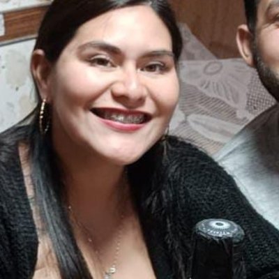 Luciamanau's profile picture. 