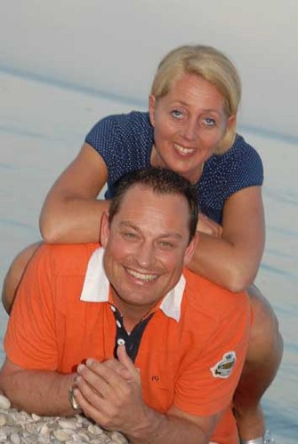 rfjj4057's profile picture. '69-er, Ria en natuurlijk Dana, Larice, Eline & Sander, recht door zee, hulpvaardig. Sr. Business Underwriter Athlon Car Lease NL, vrijwilliger op veel fronten.