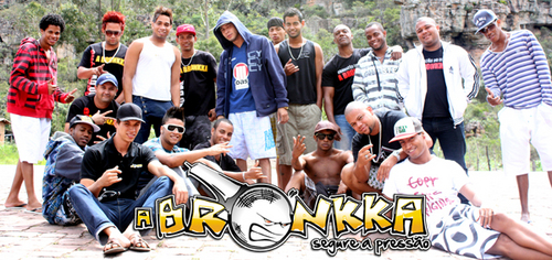 A Bronkka Miinha Viida, a Bronkka meu Orgulho a Bronkka Meu Amoour!
Soomoos a Maquiiinas da Swuiinguera..Oo Nome do Assunto eh a Bronkka ze mane.