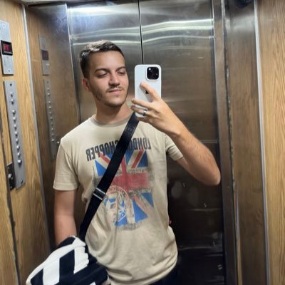 agueboniado Profile Picture