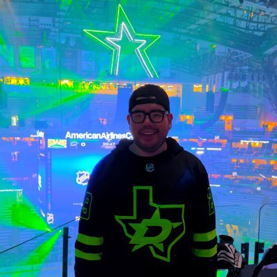 Video Editor @IntoTheLabPod & @BlueCollarMG | YT: Rated Merc | RGV TX 956 | He/Him 🏳️‍🌈 | Cinema & Toku rules | #TexasHockey #WentAndTookIt